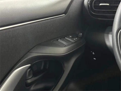Toyota Yaris ACTIVE PLUS