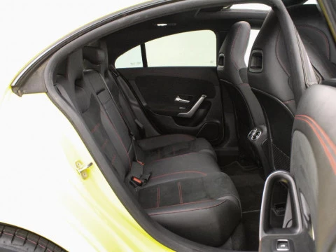 Mercedes-Benz CLA 200D 150CV