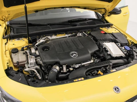 Mercedes-Benz CLA 200D 150CV