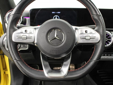 Mercedes-Benz CLA 200D 150CV