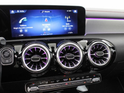 Mercedes-Benz CLA 200D 150CV