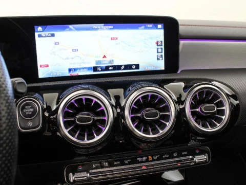 Mercedes-Benz CLA 200D 150CV