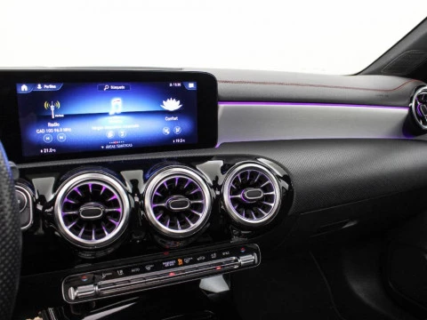 Mercedes-Benz CLA 200D 150CV