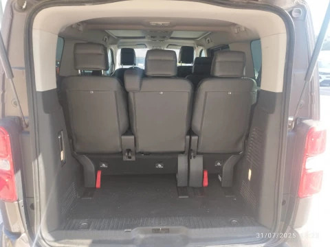 Peugeot Traveller Business VIP BlueHDi 110KW (150)Standard