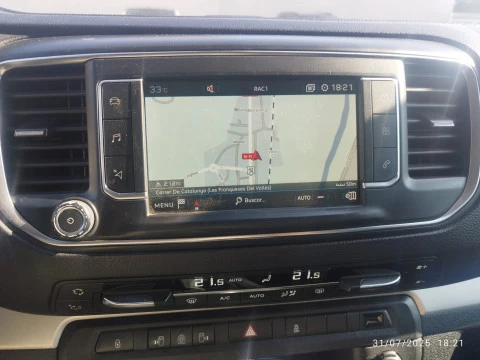 Peugeot Traveller Business VIP BlueHDi 110KW (150)Standard