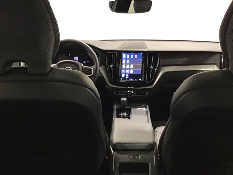 Volvo XC60 2.0 T6 AWD Recharge Core Auto