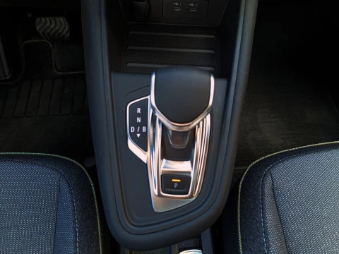 Renault Captur RENAULT CAPTUR TECHNO FULL HYBRID E-TECH 145