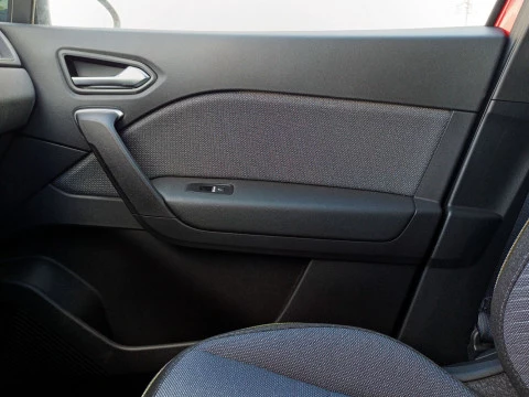 Renault Captur RENAULT CAPTUR TECHNO FULL HYBRID E-TECH 145