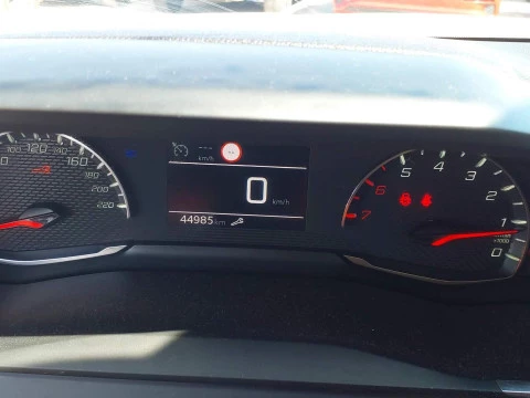 Peugeot 2008 Active Pack BlueHDI 81kW (110CV)