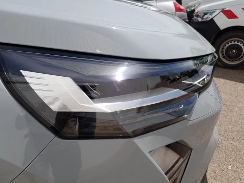 Renault Captur   TCe Techno 67kW