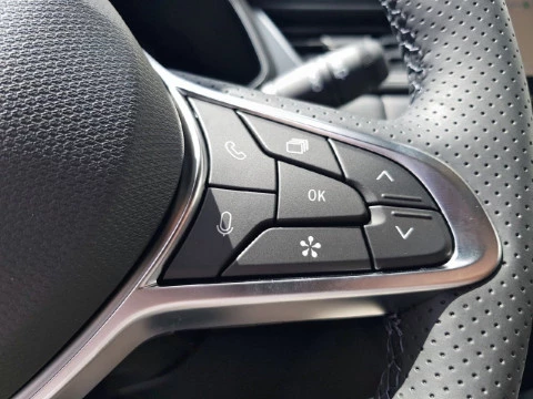 Renault Captur   TCe Techno 67kW