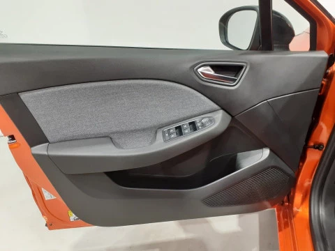 Renault Clio   TCe Techno 67kW