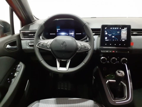 Renault Clio   TCe Techno 67kW