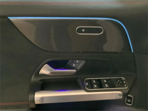 Mercedes-Benz GLB 200 d