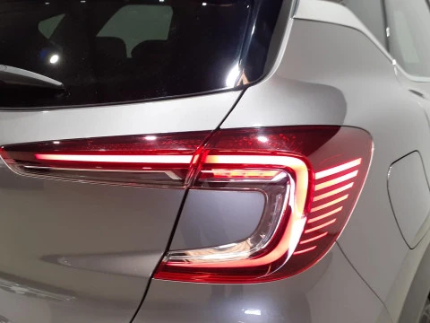 Renault Captur   TCe Techno 67kW