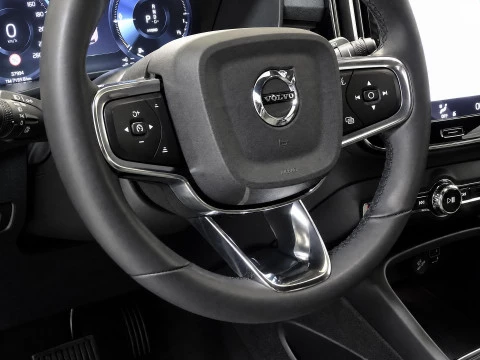 Volvo XC40 Recharge Eléctrico Core Auto