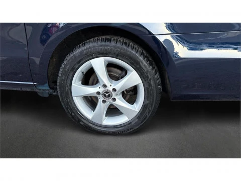 Mercedes-Benz Clase V 220 d Avantgarde Largo