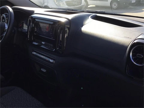 Mercedes-Benz Vito 116CDI AT 120kW Tourer Select Larga