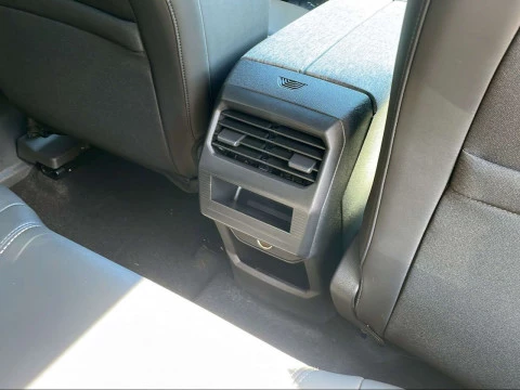 Peugeot 3008 Hybrid 1.2 107KW Allure eDCS6