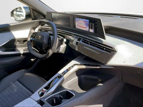 Peugeot 3008 Hybrid 1.2 107KW Allure eDCS6