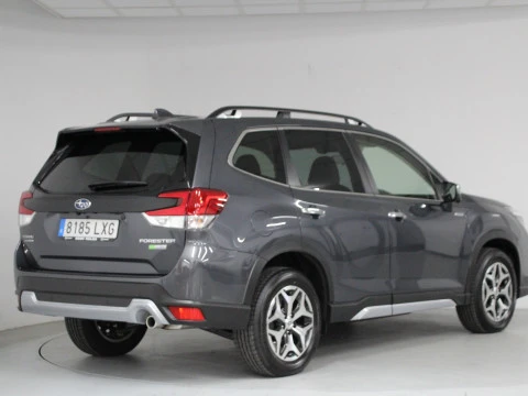 Subaru Forester 2.0i Hybrid CVT Executive Plus