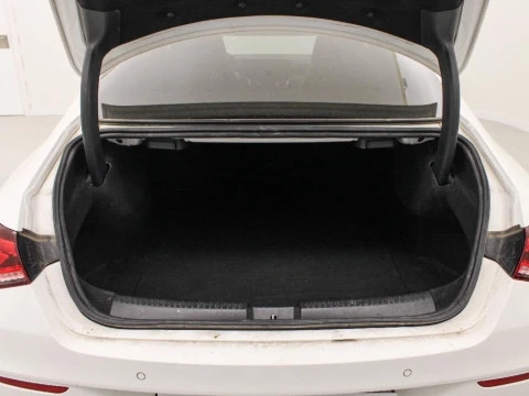 Mercedes-Benz CLA 1.3 CLA 200 163 4P