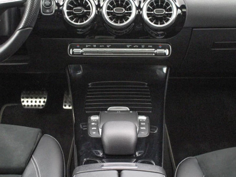 Mercedes-Benz Clase A 2.0 A 200 D DCT 150 4P