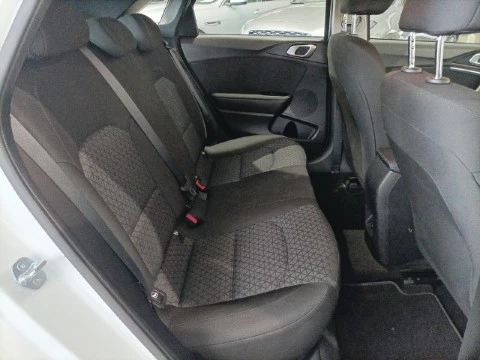 Kia Ceed 1.0 T-GDi 74kW (100CV) Concept