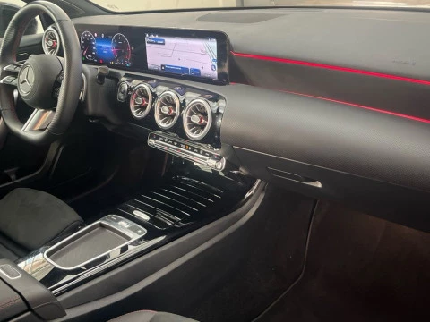 Mercedes-Benz Clase A 200 d