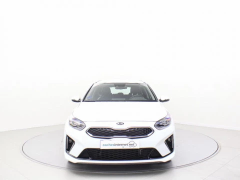 Kia Ceed 1.6 GDI PHEV ETECH TOURER 141 5P