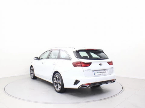 Kia Ceed 1.6 GDI PHEV ETECH TOURER 141 5P