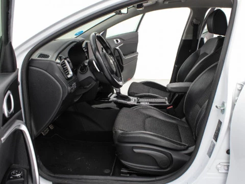 Kia Ceed 1.6 GDI PHEV ETECH TOURER 141 5P