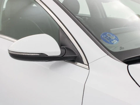 Kia Ceed 1.6 GDI PHEV ETECH TOURER 141 5P