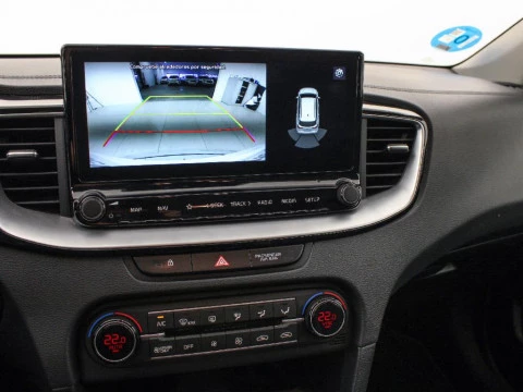 Kia Ceed 1.6 GDI PHEV ETECH TOURER 141 5P