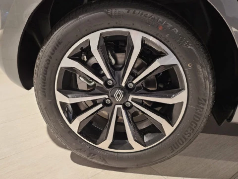 Renault Clio CLIO techno full hybrid E-Tech 103Kw (145CV)