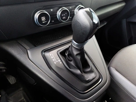 Renault Kangoo BEV 45KWH 22KW START L1 4P