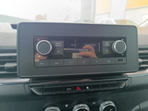 Renault Kangoo BEV 45KWH 22KW START L1 4P