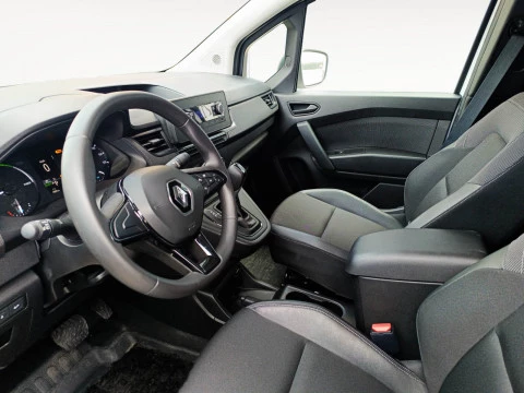 Renault Kangoo BEV 45KWH 22KW START L1 4P