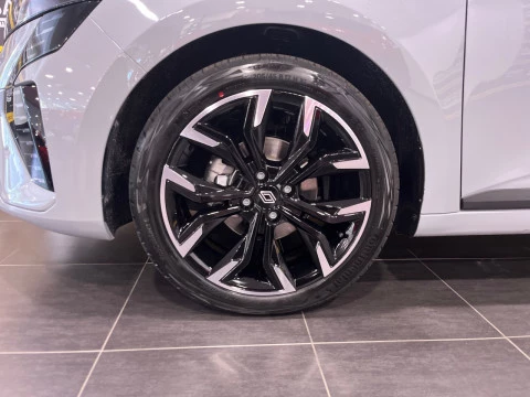 Renault Clio Techno TCe 90 (67kw)
