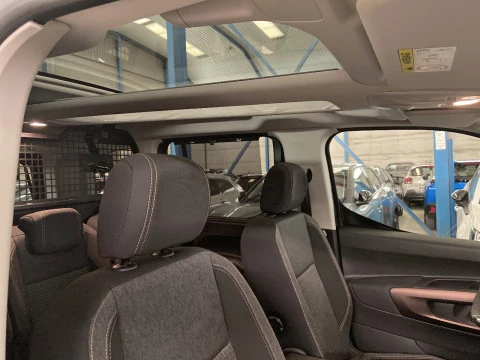 Peugeot Rifter GT Business Stand. BlueHDi 130 S&S EAT8