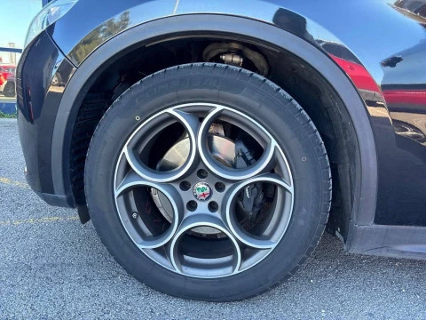 Alfa Romeo Stelvio 2.2 Diésel 140kW (190CV) Sprint+ Q4