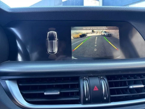 Alfa Romeo Stelvio 2.2 Diésel 140kW (190CV) Sprint+ Q4