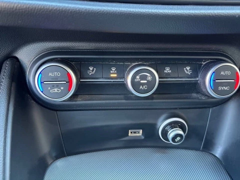 Alfa Romeo Stelvio 2.2 Diésel 140kW (190CV) Sprint+ Q4