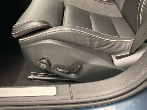 Volvo V60 familiar 2.0 T6 RECHARGE R-DESIGN AUTO 4WD 5P