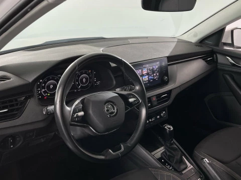 Skoda Kamiq 1.0 TSI 81kW (110CV) DSG Emotion