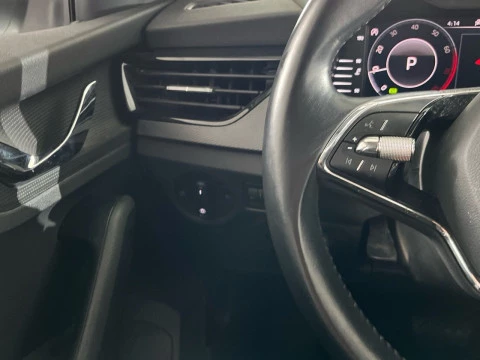 Skoda Kamiq 1.0 TSI 81kW (110CV) DSG Emotion