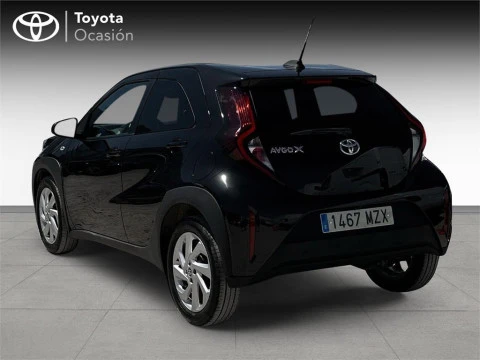 Toyota Aygo X Cross Cross Play
