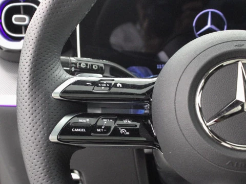 Mercedes-Benz Clase GLC 2.0 GLC 300 DE PHEV AUTO 4MATIC 333 5P