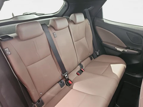 Lexus LBX 1.5 136cv HEV Elegant+