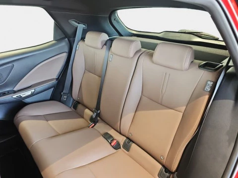 Lexus LBX 1.5 136cv HEV Elegant+